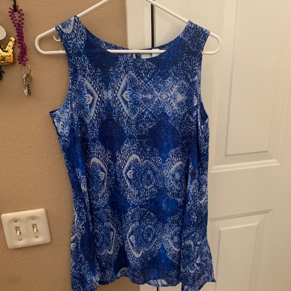 Beautiful top.